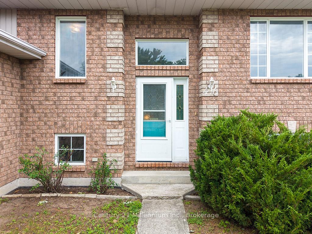 Photo 9 of 46 Royal Beech Drive, Wasaga Beach — HOMEH