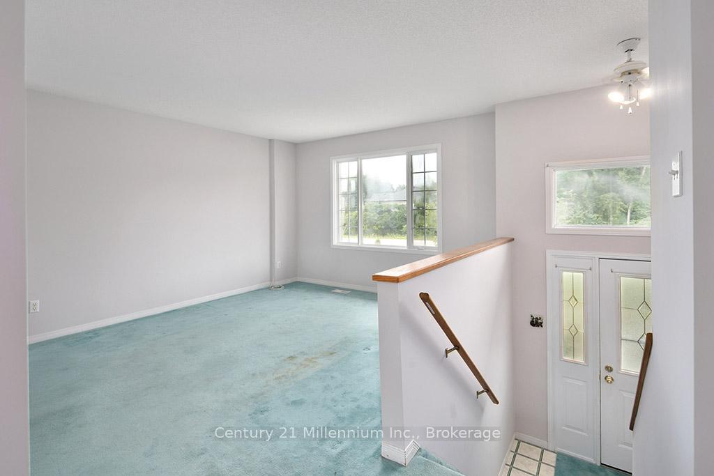 Photo 11 of 46 Royal Beech Drive, Wasaga Beach — HOMEH
