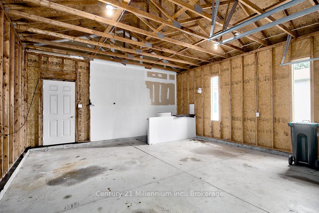 Photo 28 of 46 Royal Beech Drive, Wasaga Beach — HOMEH