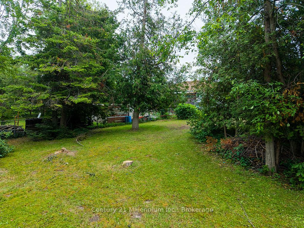 Photo 38 of 46 Royal Beech Drive, Wasaga Beach — HOMEH