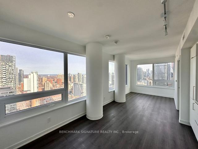 Photo 5 of Unit 3312, 8 Wellesley Street W, Toronto, Bay Street Corridor — HOMEH