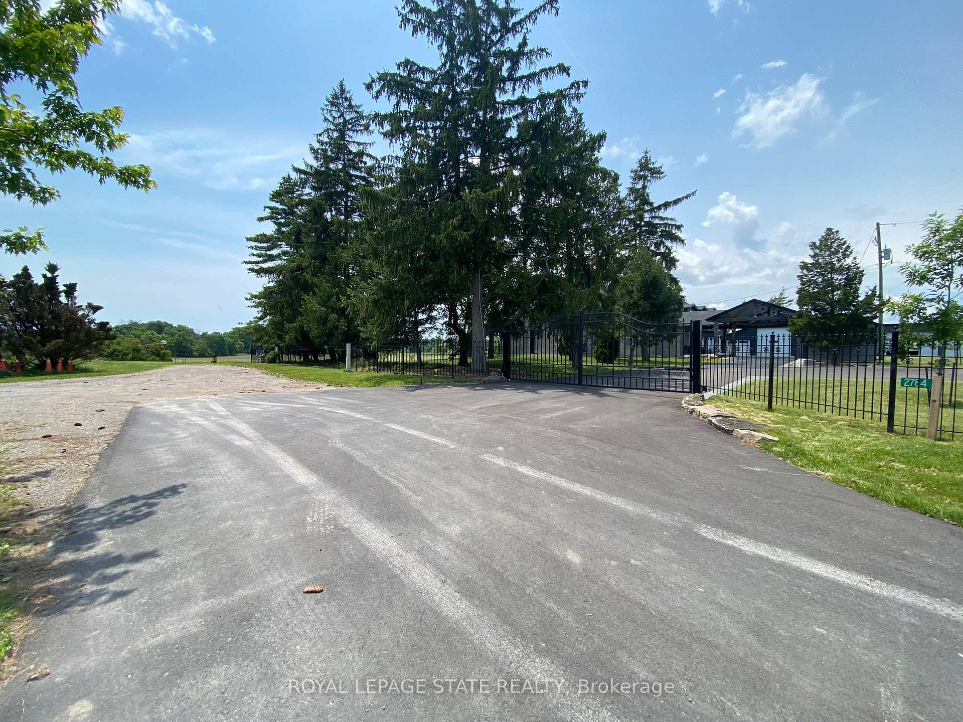 Photo 2 of Unit Upper, 2784 South Grimsby Rd 20, Grimsby, Grimsby Escarpment — HOMEH