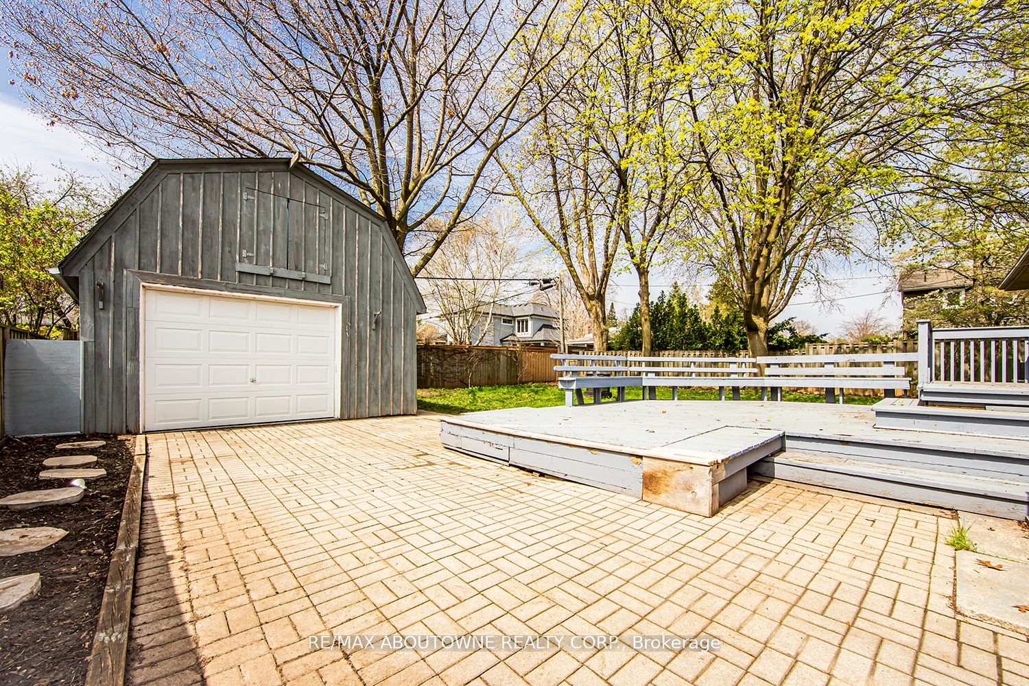 Photo 28 of 530 Lees Lane, Oakville, West — HOMEH