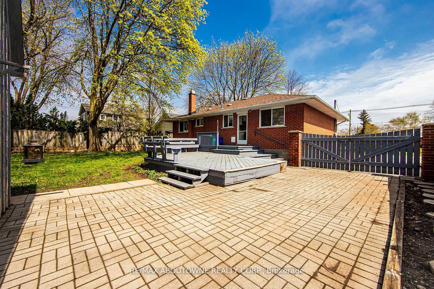 Photo 31 of 530 Lees Lane, Oakville, West — HOMEH