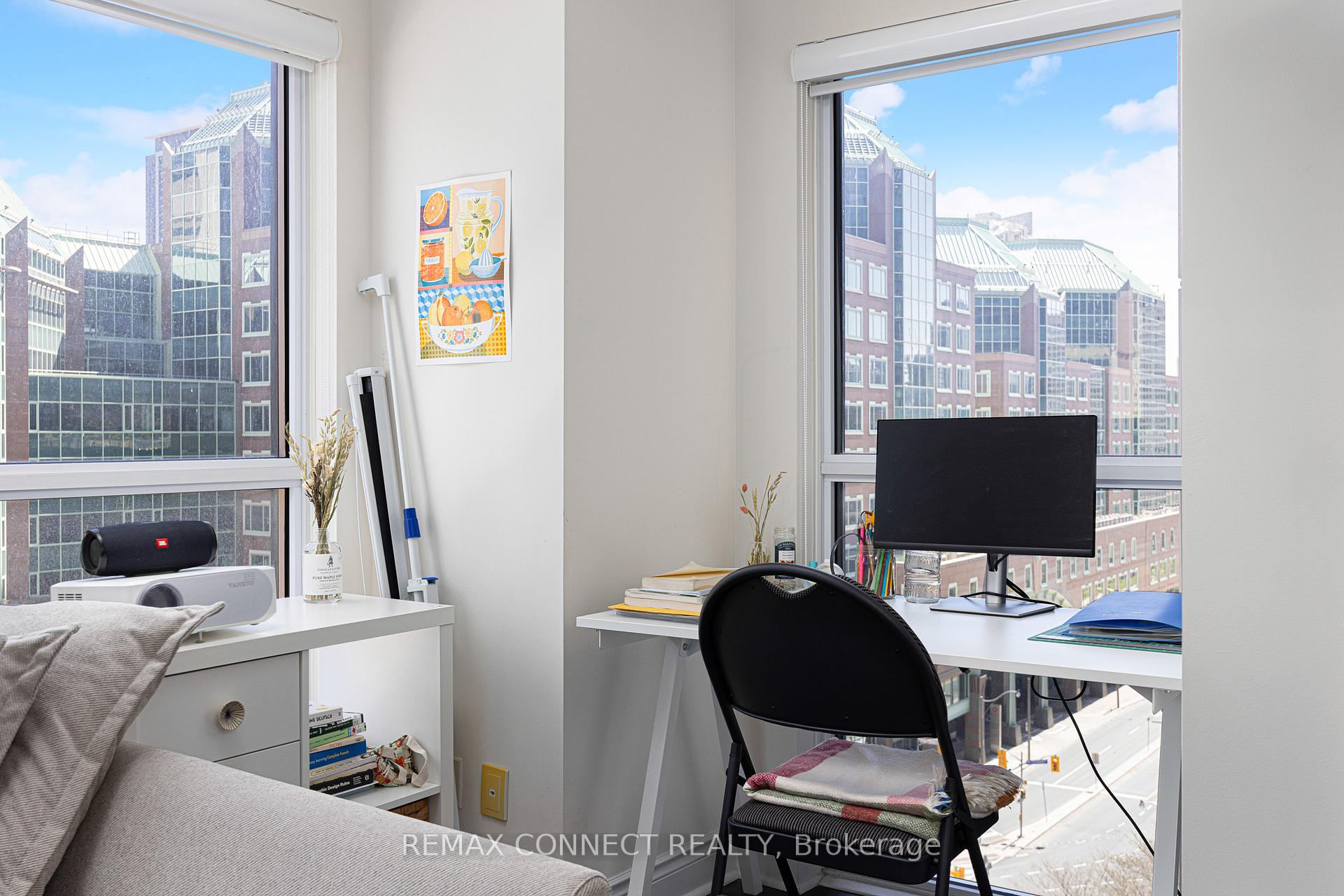 Photo 10 of Unit 1012, 28 Ted Rogers Way, Toronto, Church-Yonge Corridor — HOMEH