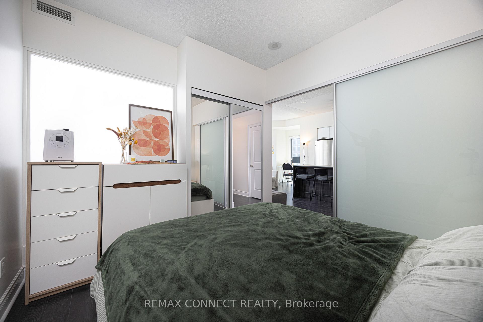 Photo 16 of Unit 1012, 28 Ted Rogers Way, Toronto, Church-Yonge Corridor — HOMEH