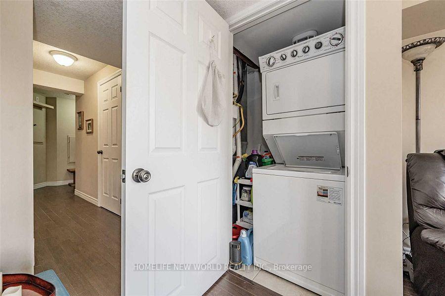 Photo 18 of Unit 44B, 15 Carere Crescent, Guelph, Victoria North — HOMEH