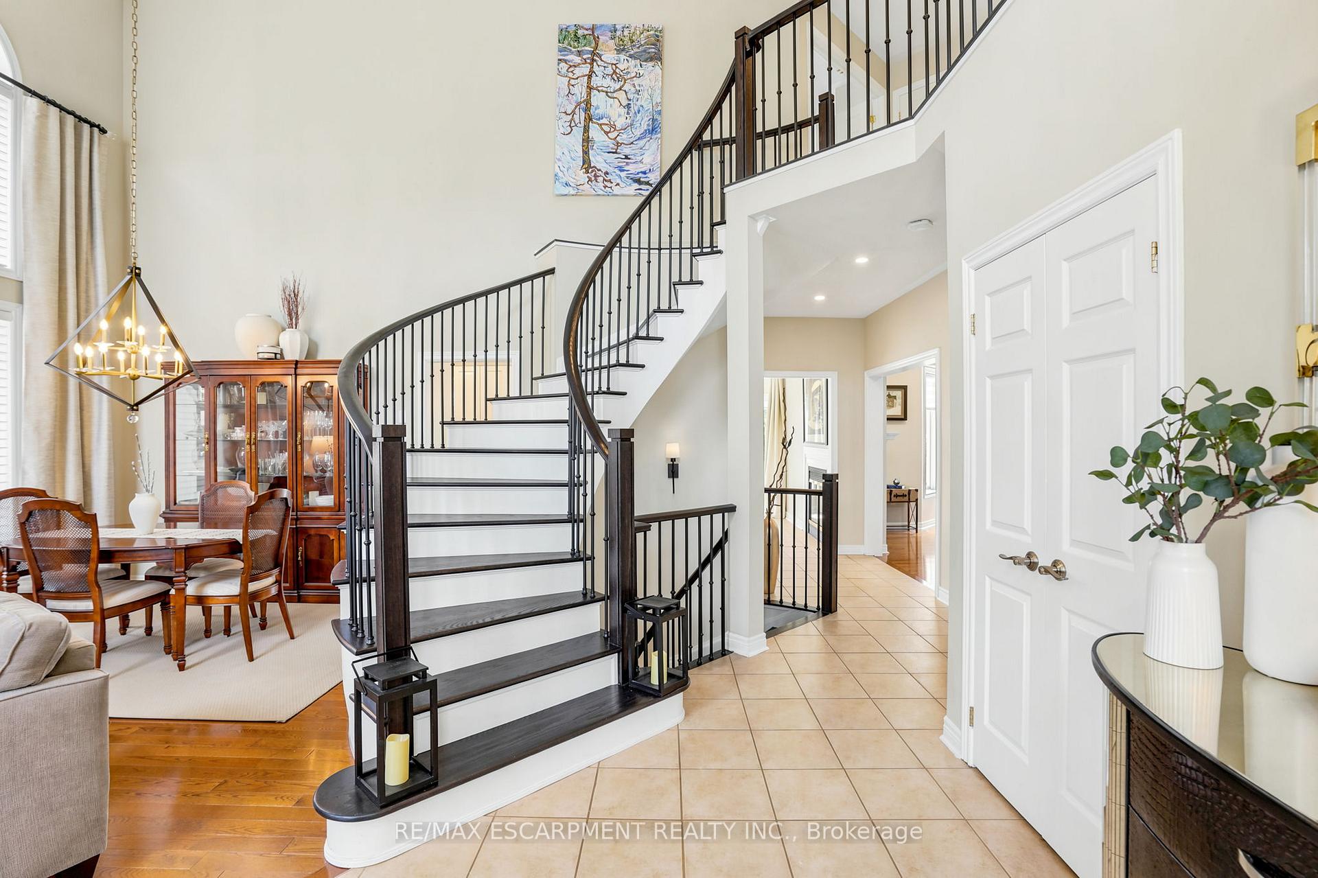 Photo 26 of 156 Valmont Street, Hamilton, Ancaster — HOMEH