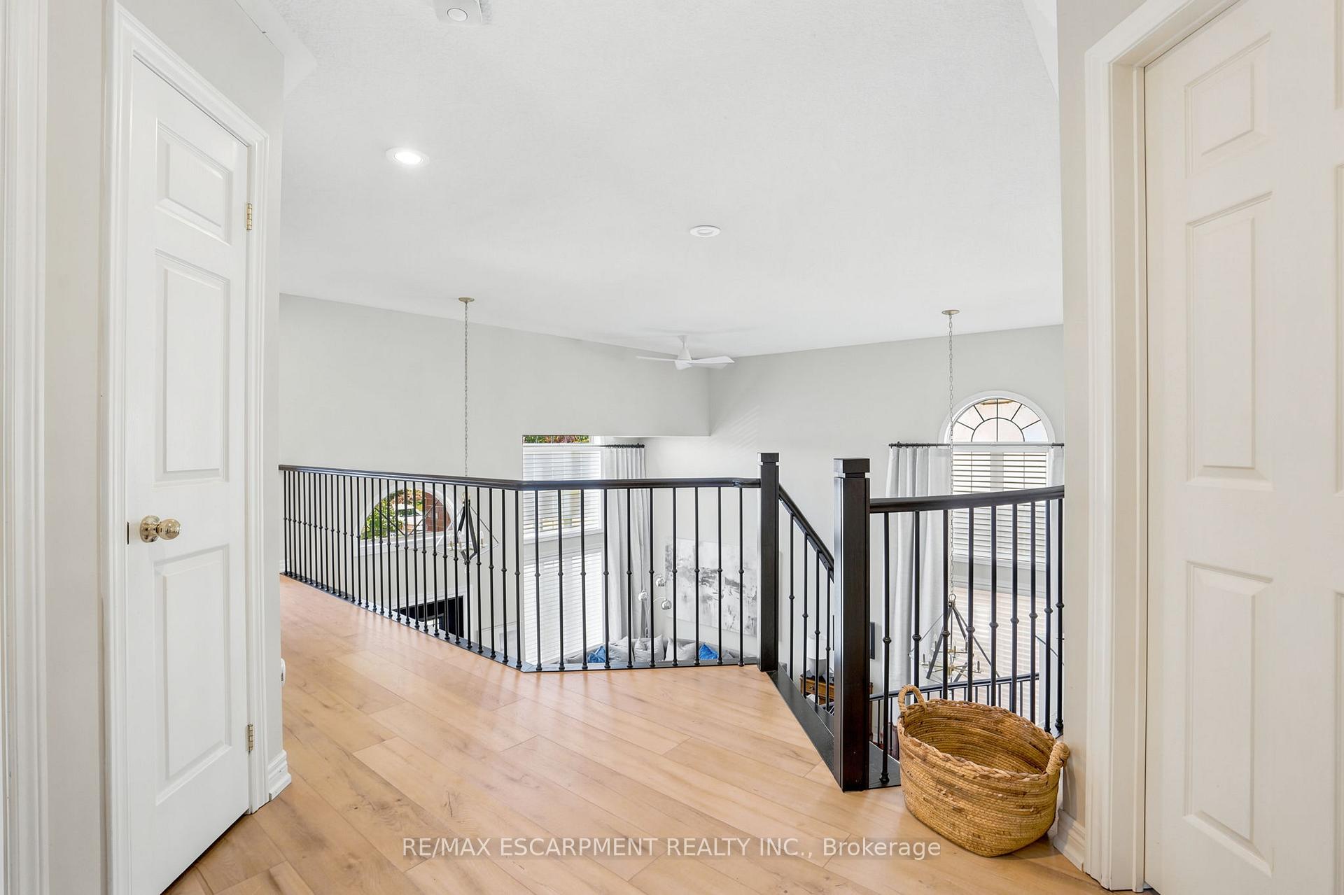 Photo 27 of 156 Valmont Street, Hamilton, Ancaster — HOMEH