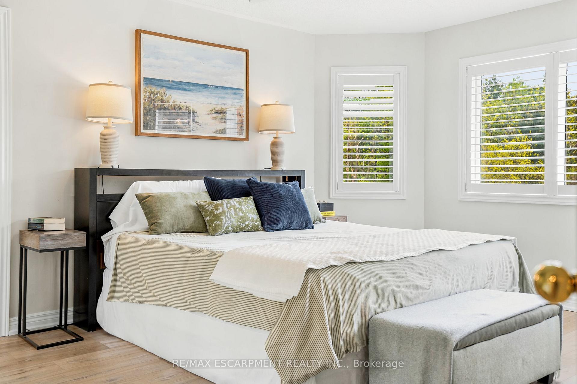 Photo 28 of 156 Valmont Street, Hamilton, Ancaster — HOMEH