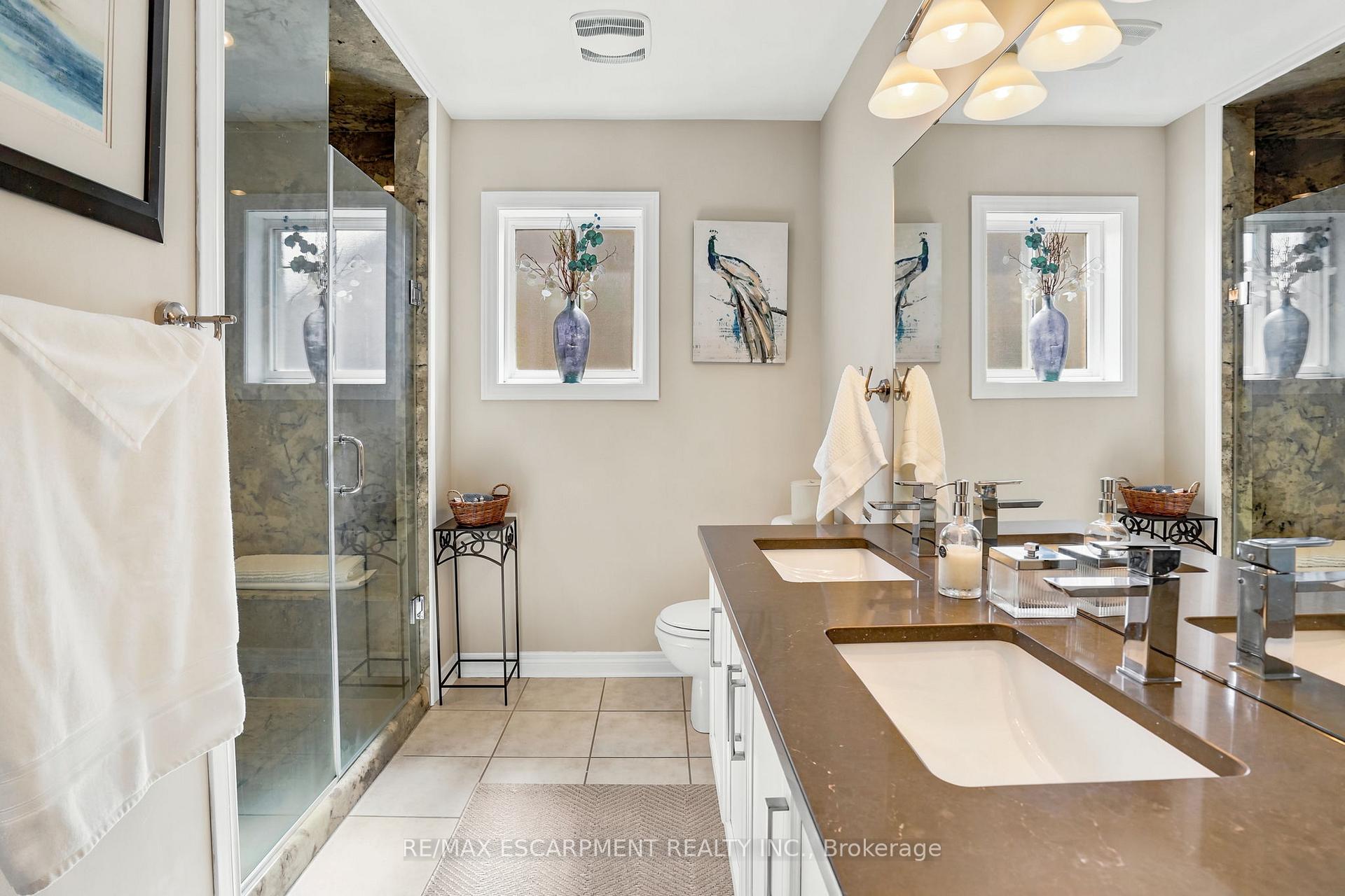 Photo 41 of 156 Valmont Street, Hamilton, Ancaster — HOMEH