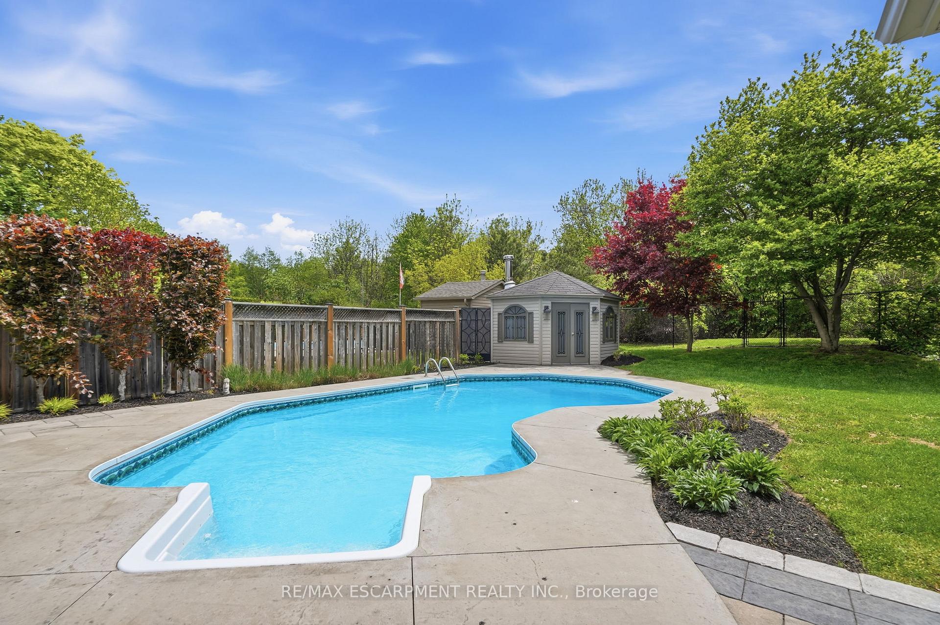 Photo 48 of 156 Valmont Street, Hamilton, Ancaster — HOMEH