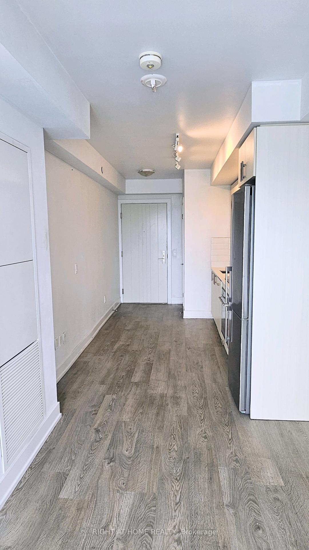 Photo 7 of Unit 2006, 2550 Simcoe Street N, Oshawa, Windfields — HOMEH