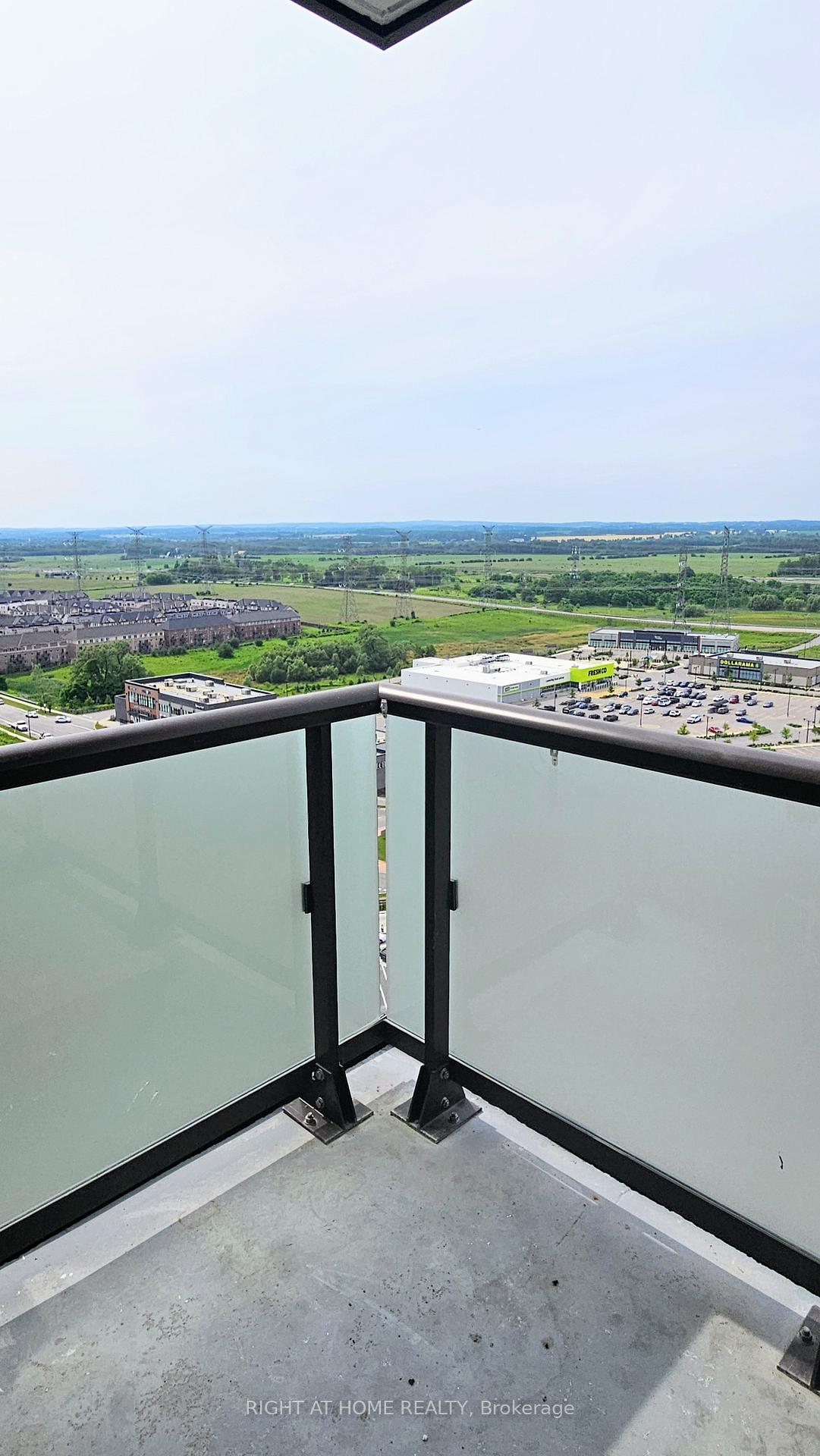 Photo 21 of Unit 2006, 2550 Simcoe Street N, Oshawa, Windfields — HOMEH