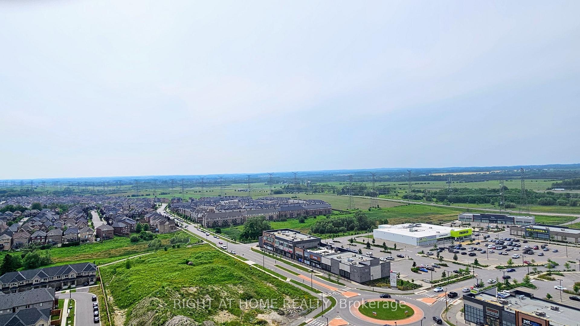 Photo 22 of Unit 2006, 2550 Simcoe Street N, Oshawa, Windfields — HOMEH