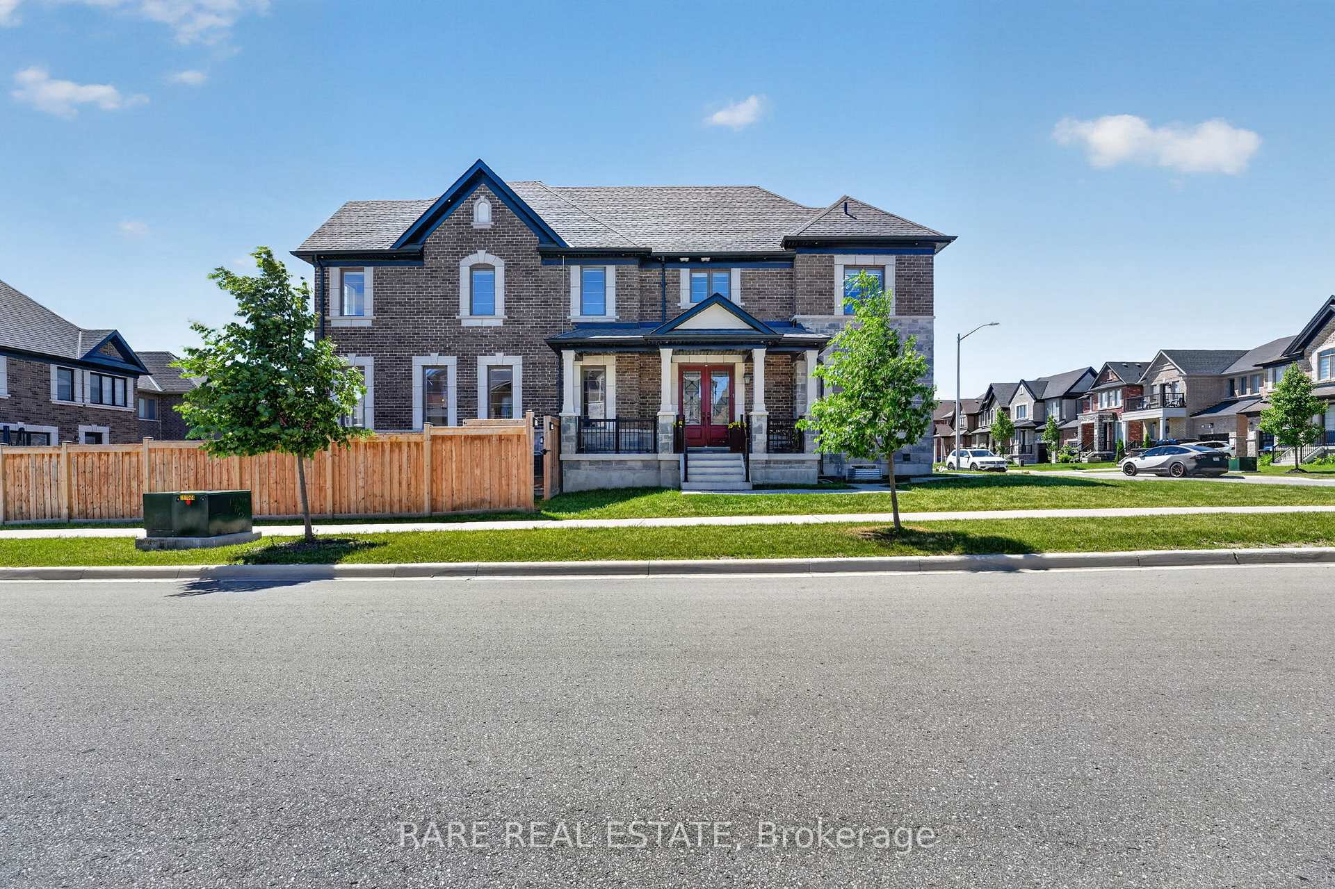 Photo 5 of 2141 Wilson Street, Innisfil, Alcona — HOMEH