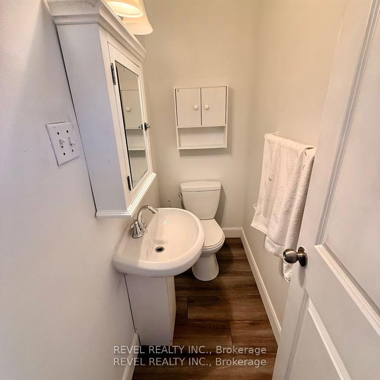 Photo 8 of 873 Southdale Road E, London, South Y — HOMEH