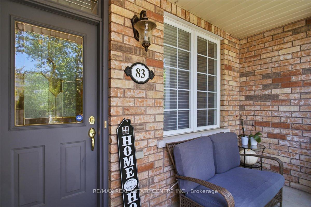 Photo 3 of 83 Limeridge Street, Aurora, Bayview Wellington — HOMEH