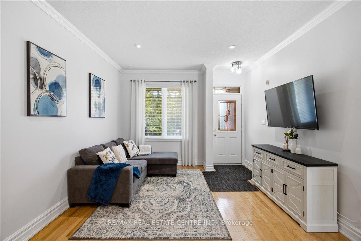 Photo 4 of 83 Limeridge Street, Aurora, Bayview Wellington — HOMEH
