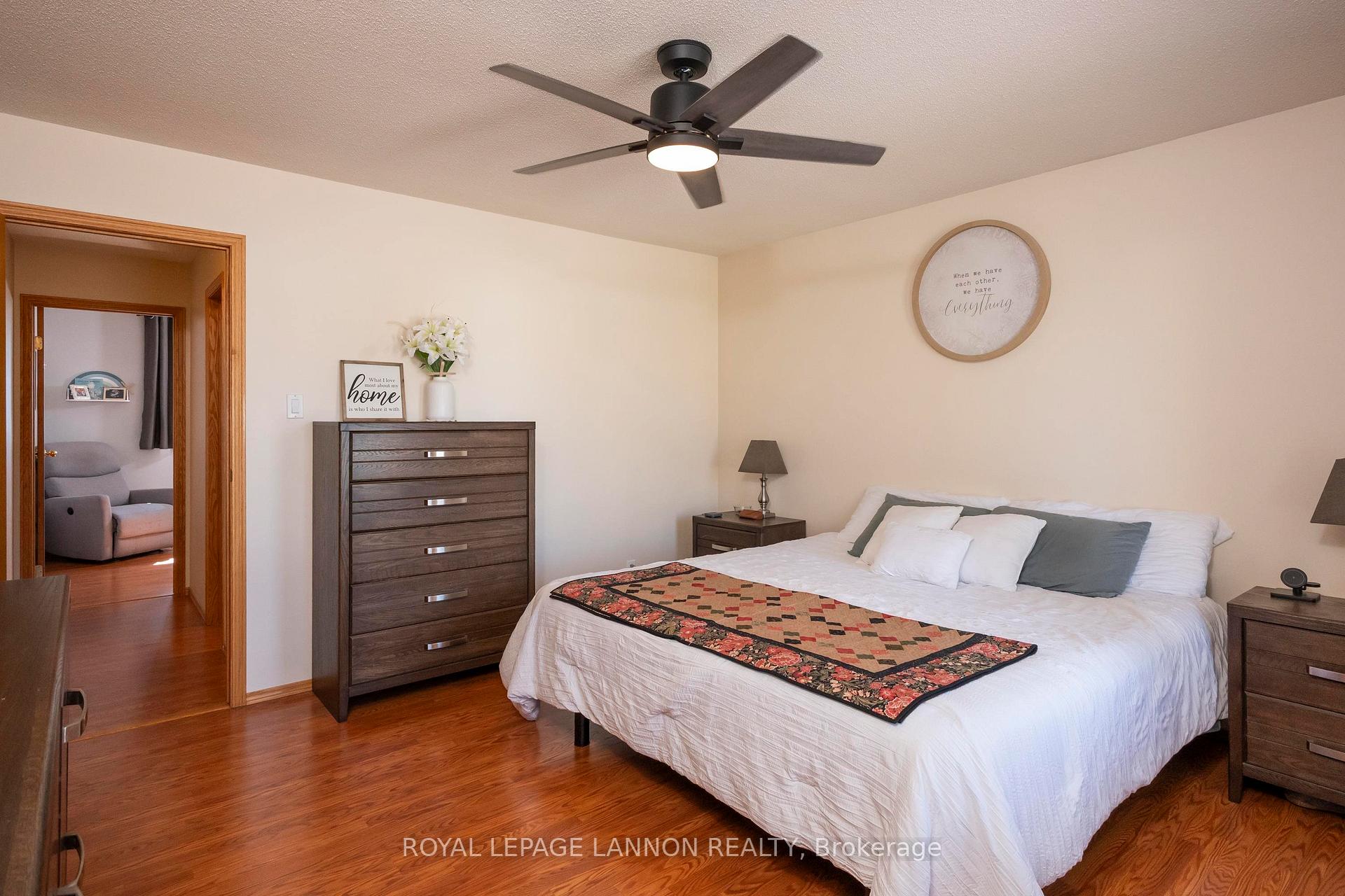 Photo 17 of 107 Sapphire Drive, Thunder Bay, Dawson Heights — HOMEH