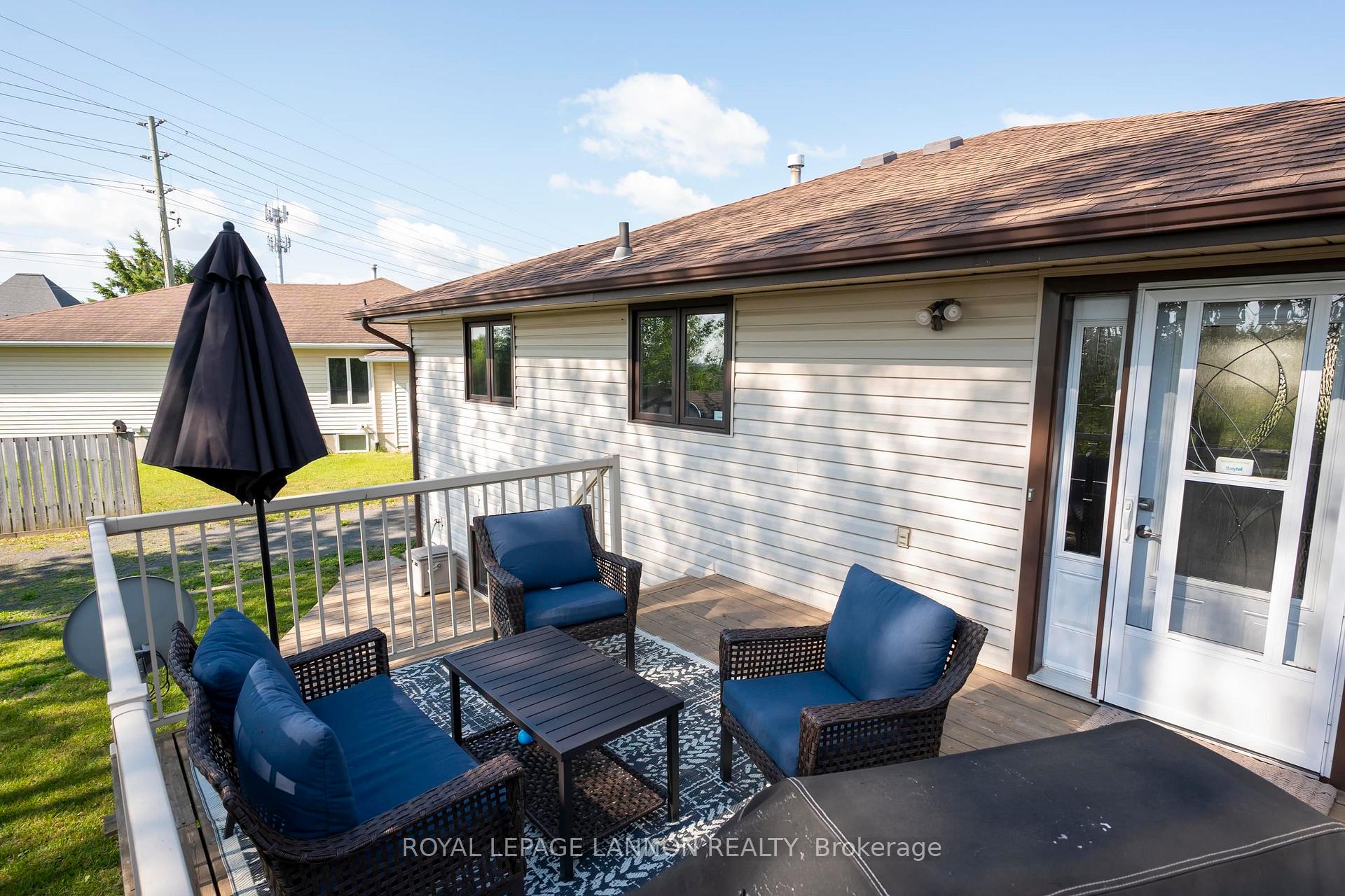 Photo 34 of 107 Sapphire Drive, Thunder Bay, Dawson Heights — HOMEH