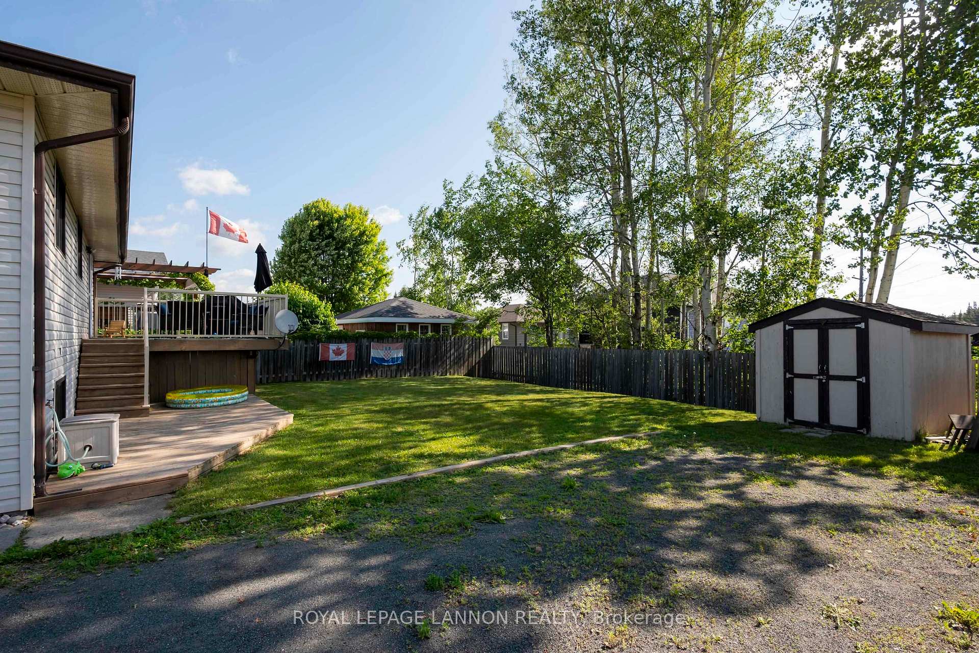 Photo 39 of 107 Sapphire Drive, Thunder Bay, Dawson Heights — HOMEH
