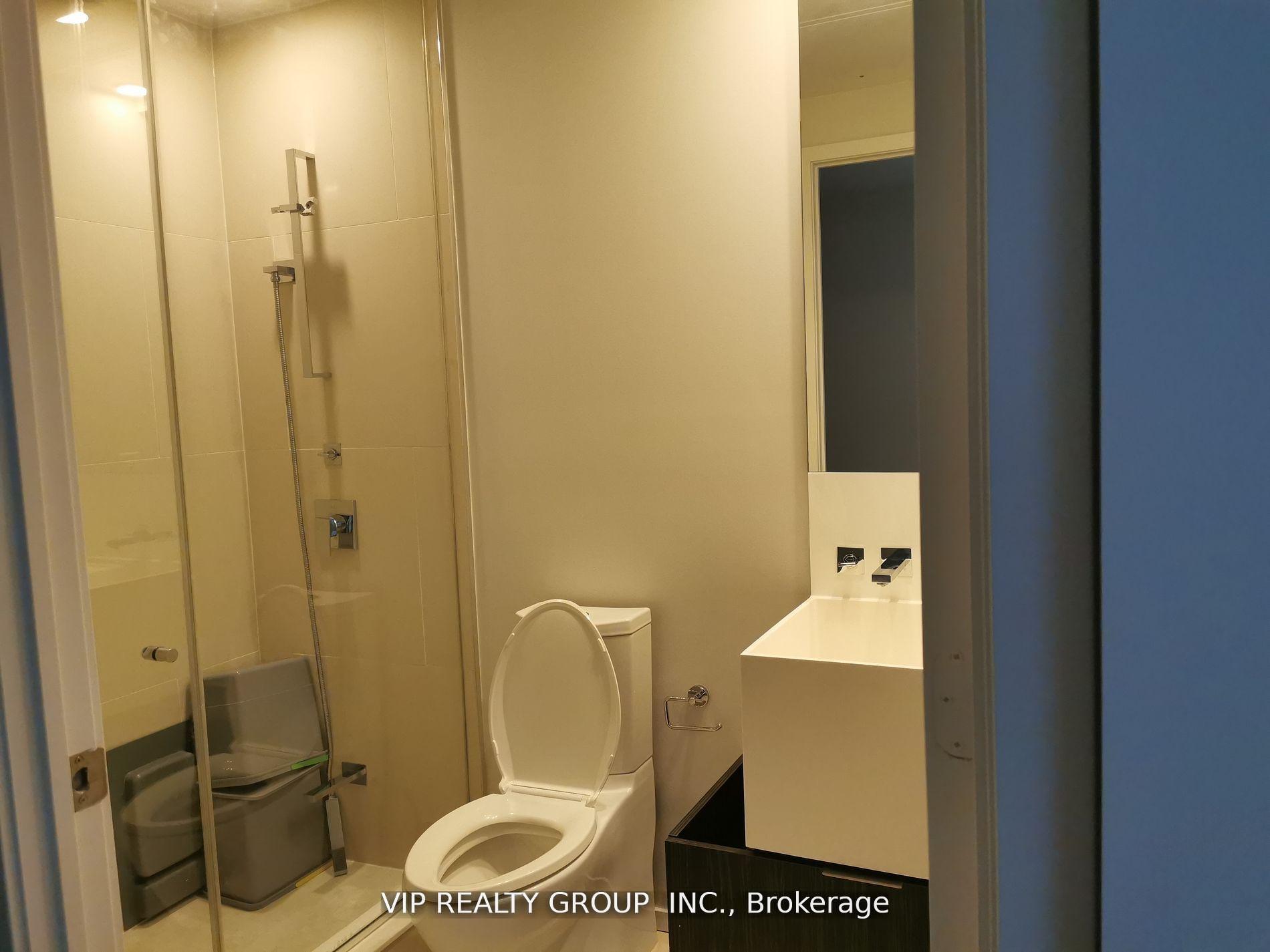 Photo 9 of Unit 2209, 1 Bloor Street E, Toronto, Church-Yonge Corridor — HOMEH