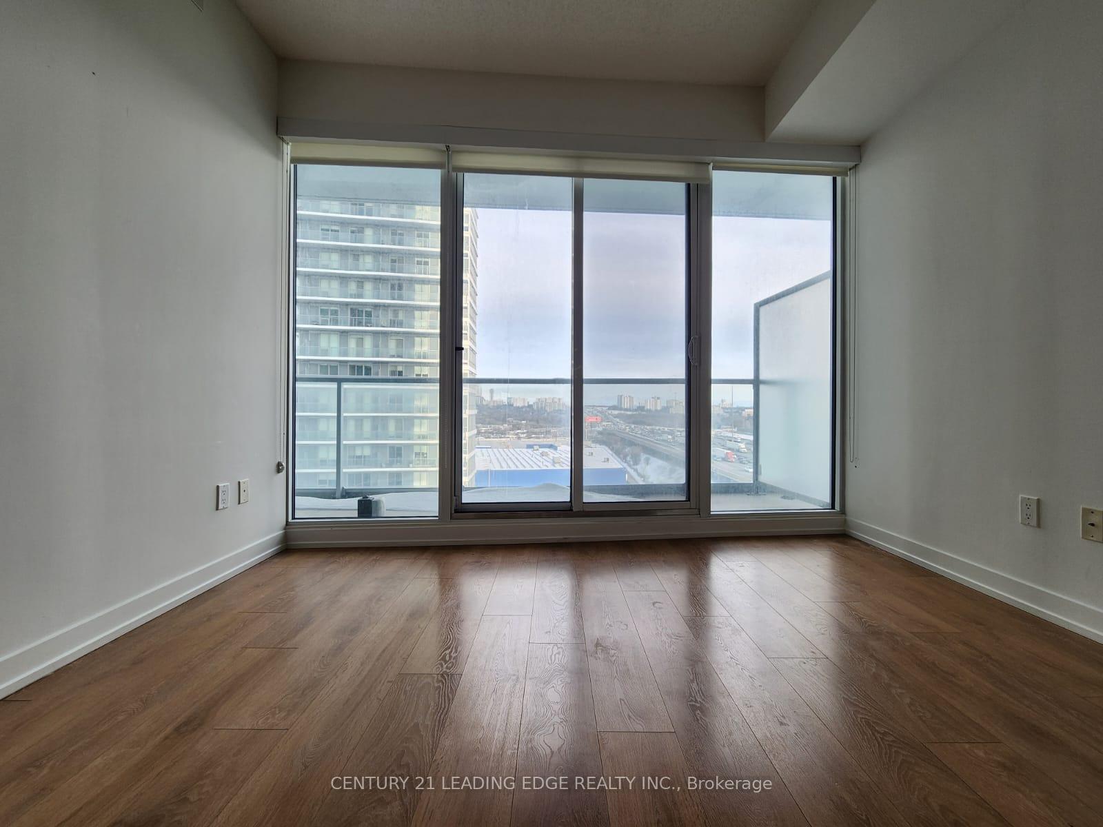 Photo 4 of Unit 709, 115 Mcmahon Drive, North York, Bayview Village — HOMEH