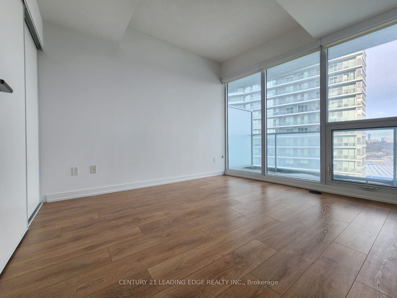 Photo 15 of Unit 709, 115 Mcmahon Drive, North York, Bayview Village — HOMEH