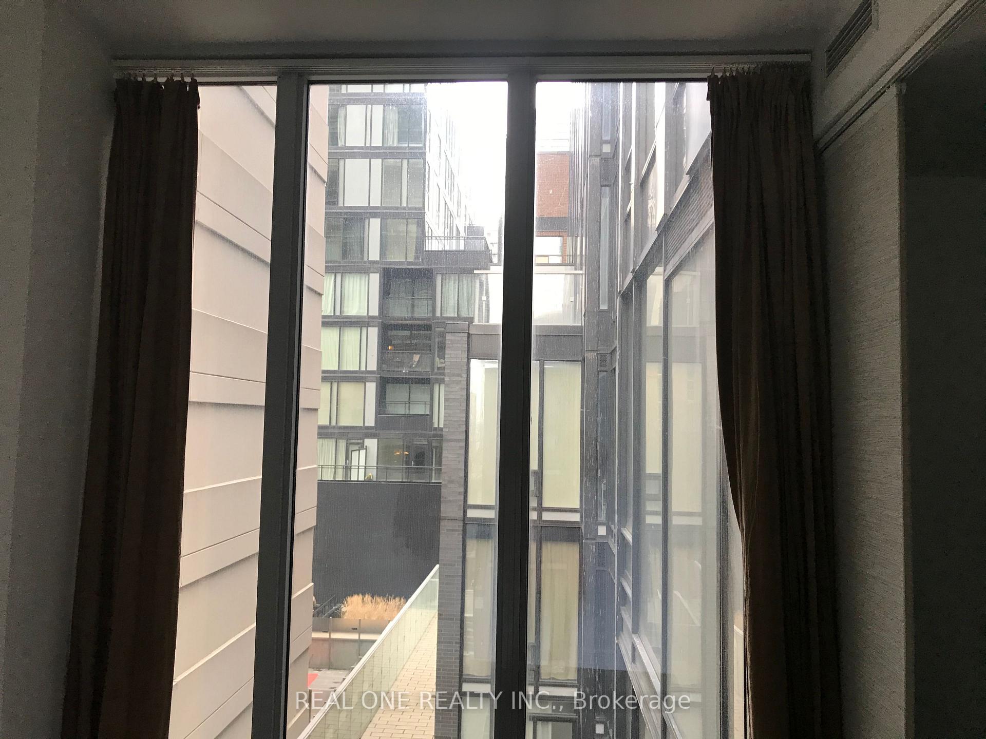 Photo 12 of Unit 402, 28 Wellesley Street E, Toronto, Church-Yonge Corridor — HOMEH