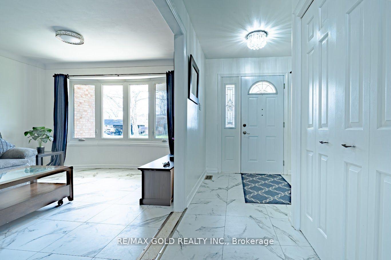 Photo 5 of 2860 Henley Avenue, Niagara Falls, Church's Lane — HOMEH