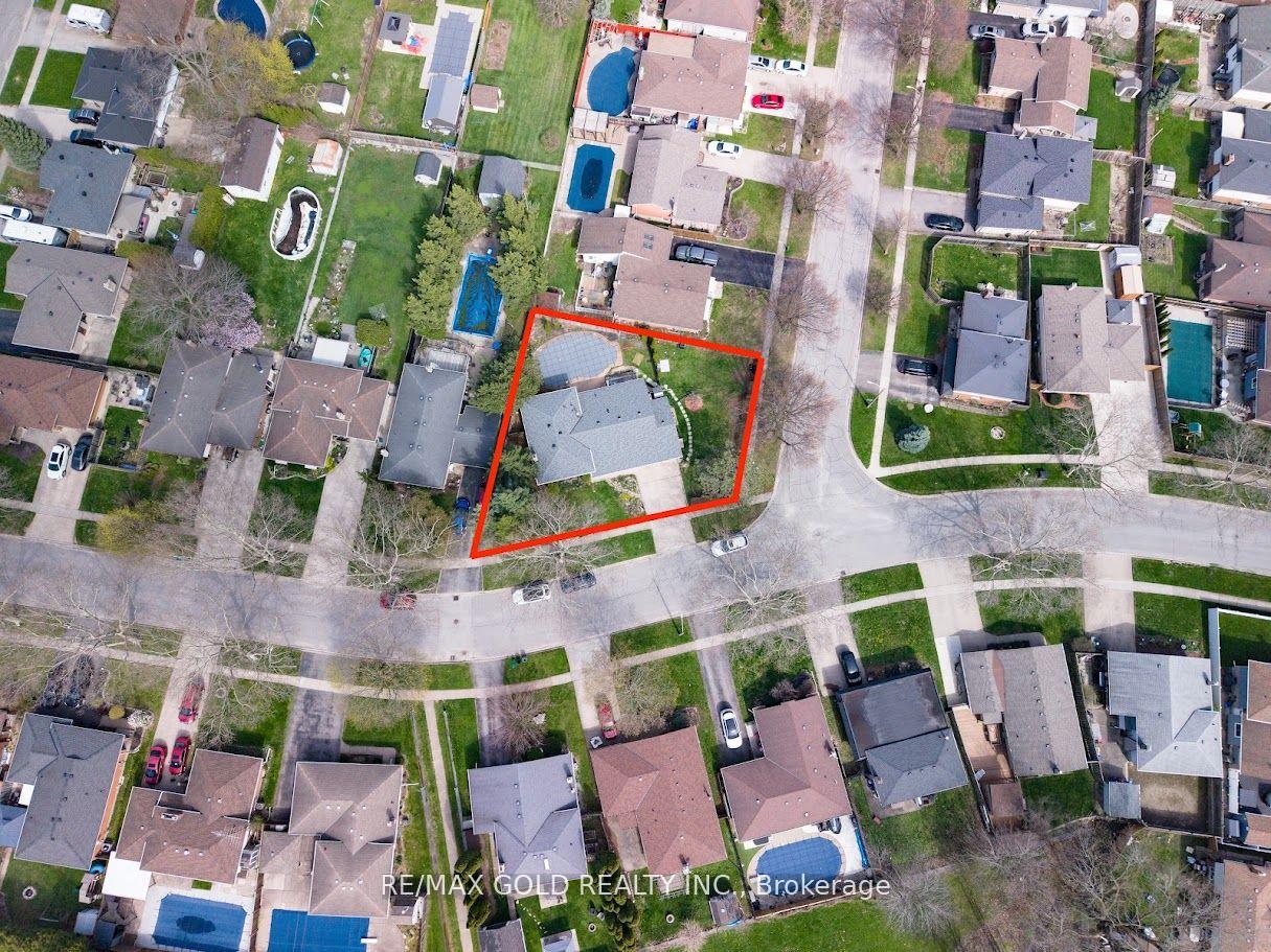 Photo 31 of 2860 Henley Avenue, Niagara Falls, Church's Lane — HOMEH