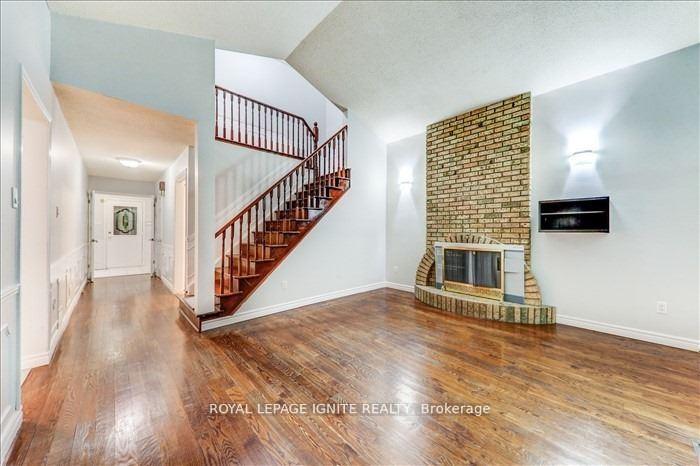 Photo 7 of 23 Longbow Square, Scarborough, Steeles — HOMEH