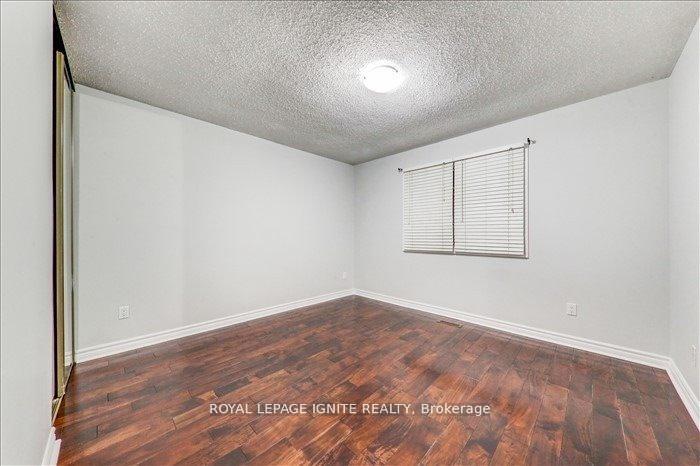 Photo 12 of 23 Longbow Square, Scarborough, Steeles — HOMEH
