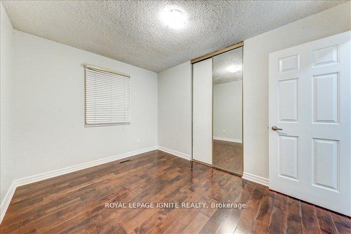 Photo 15 of 23 Longbow Square, Scarborough, Steeles — HOMEH