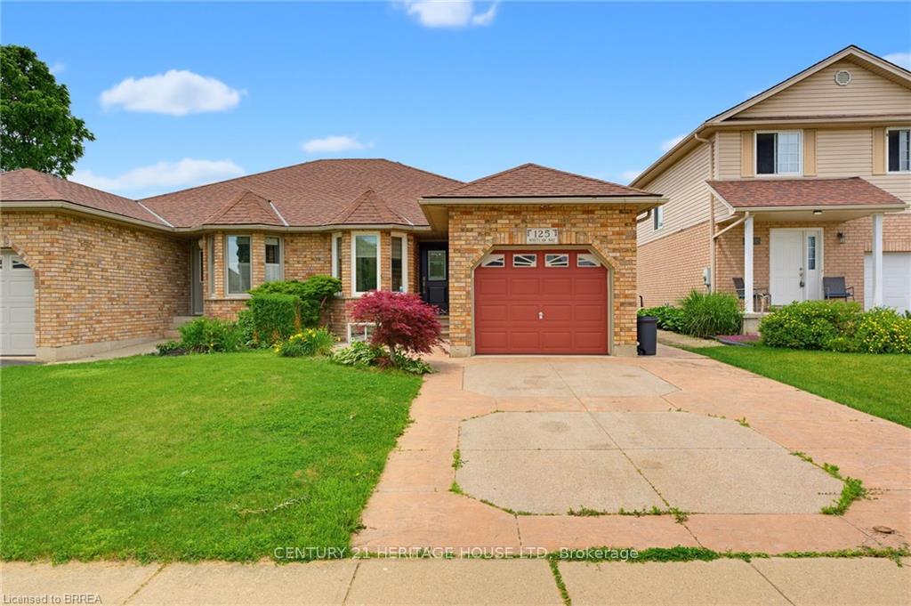 Photo 27 of 125 Whitlaw Way, Brant, Paris — HOMEH