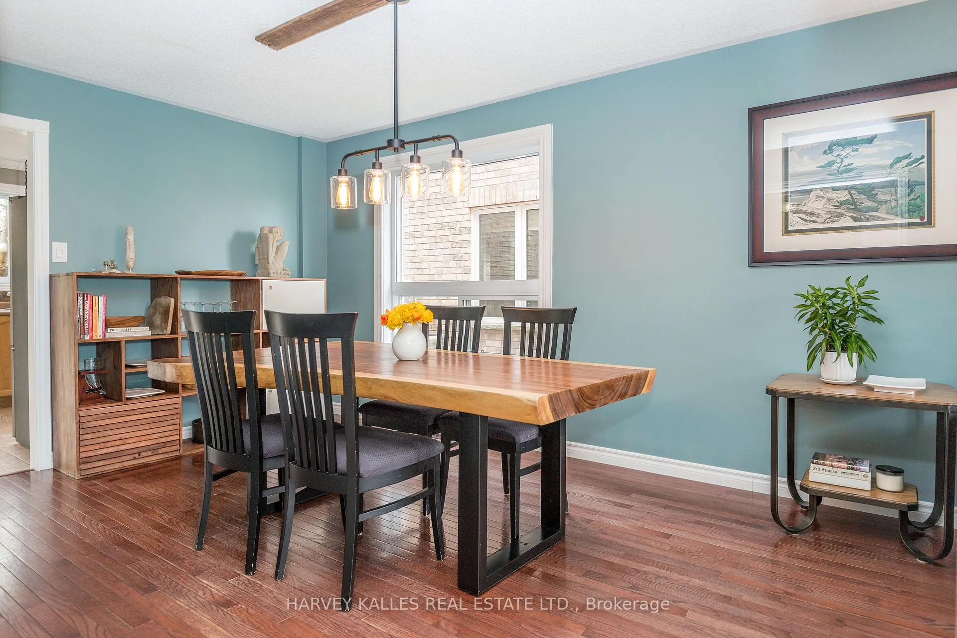 Photo 10 of 250 Pringle Drive, Barrie, Edgehill Drive — HOMEH