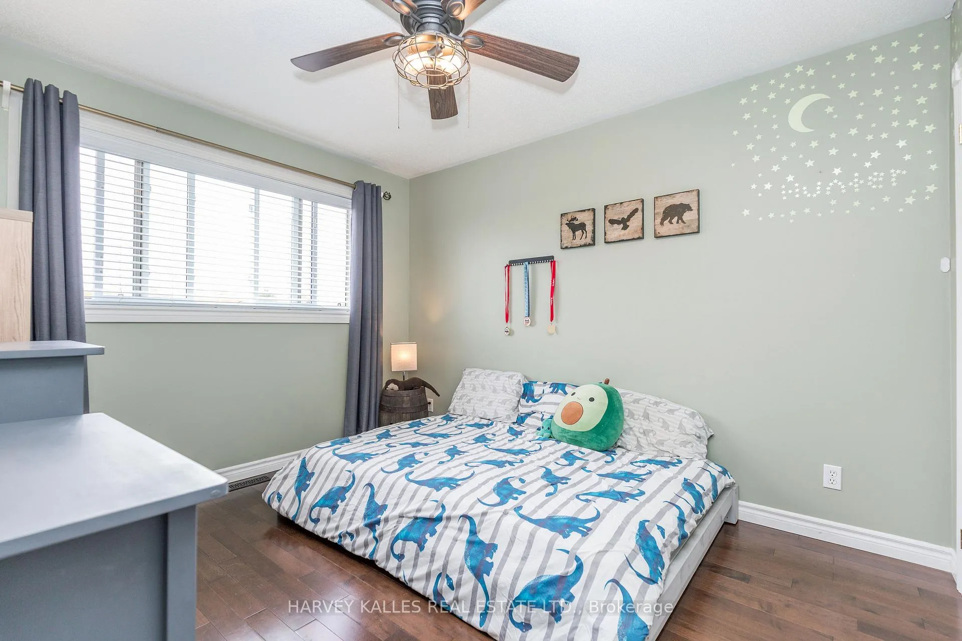 Photo 30 of 250 Pringle Drive, Barrie, Edgehill Drive — HOMEH