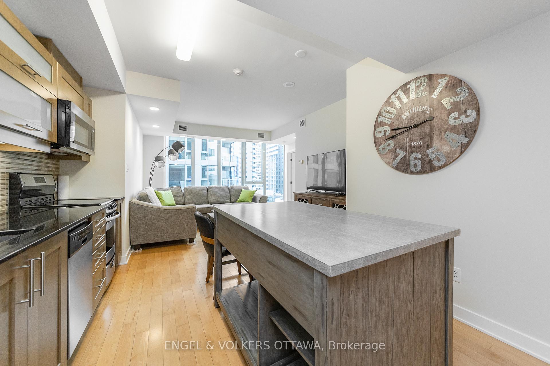 Photo 11 of Unit 1103, 40 Nepean Street, Ottawa, Ottawa Centre — HOMEH