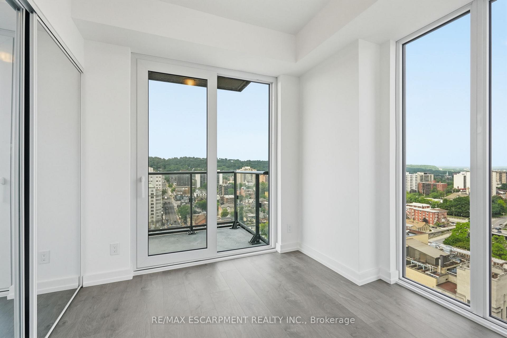 Photo 10 of Unit 1917, 75 James Street S, Hamilton, Durand — HOMEH