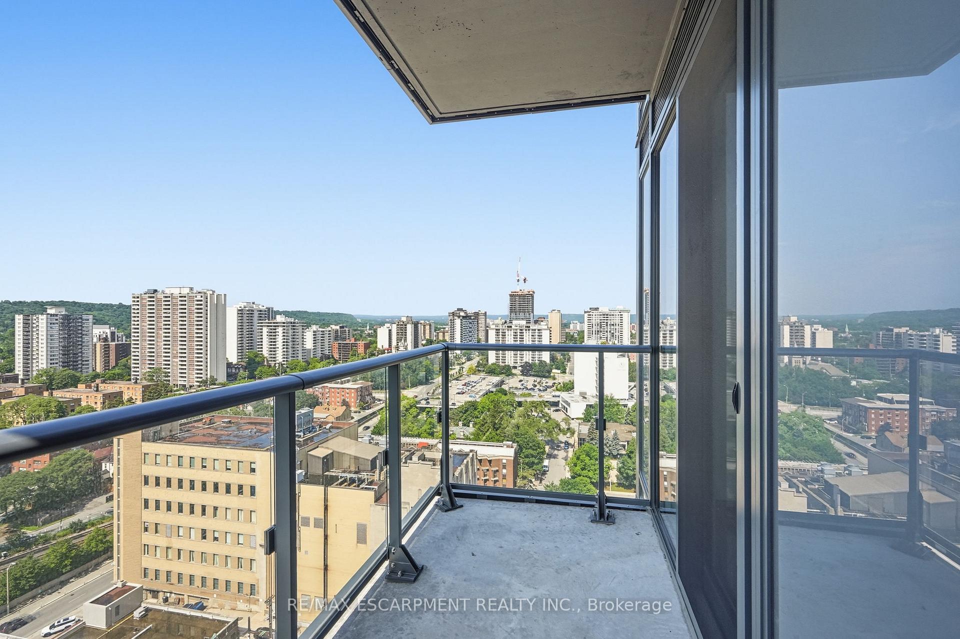 Photo 18 of Unit 1917, 75 James Street S, Hamilton, Durand — HOMEH
