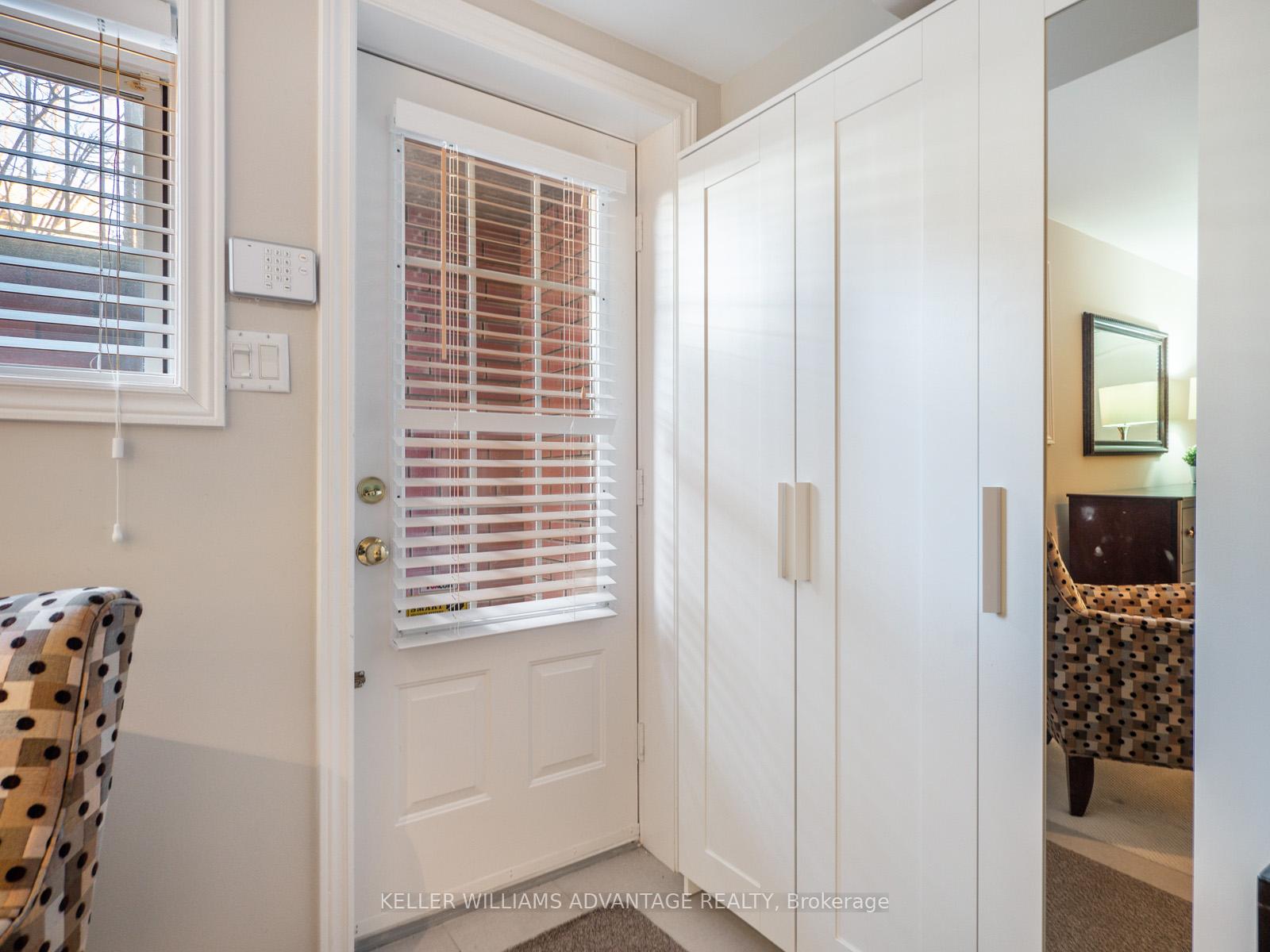 Photo 3 of Unit Lower, 122 Boardwalk Drive, Toronto, The Beaches — HOMEH