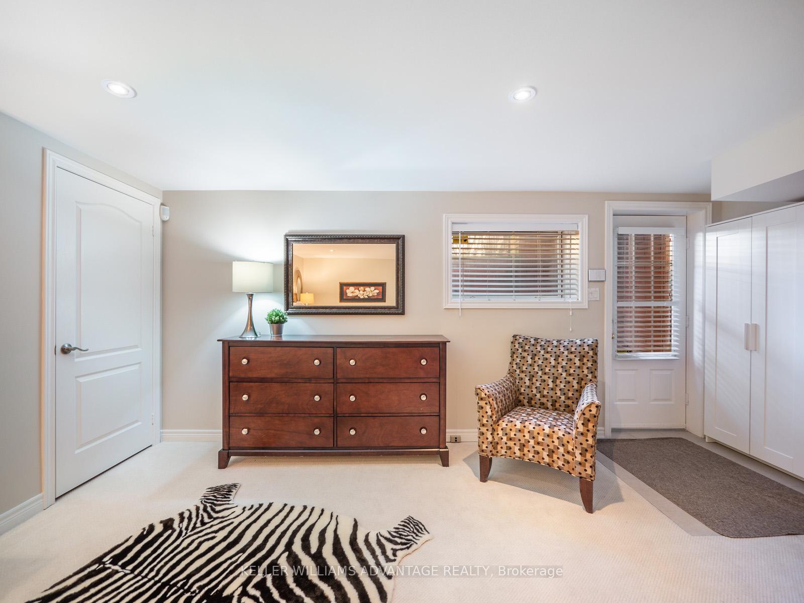Photo 4 of Unit Lower, 122 Boardwalk Drive, Toronto, The Beaches — HOMEH