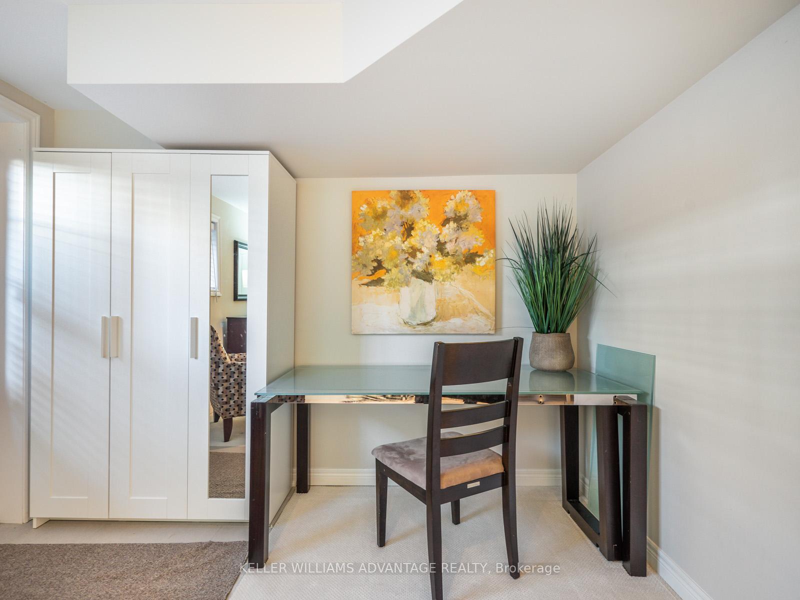 Photo 6 of Unit Lower, 122 Boardwalk Drive, Toronto, The Beaches — HOMEH