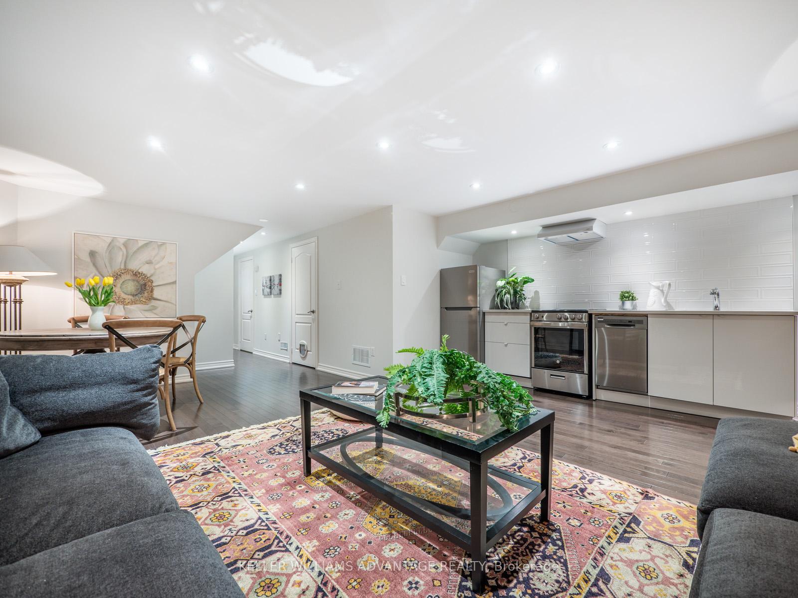 Photo 22 of Unit Lower, 122 Boardwalk Drive, Toronto, The Beaches — HOMEH