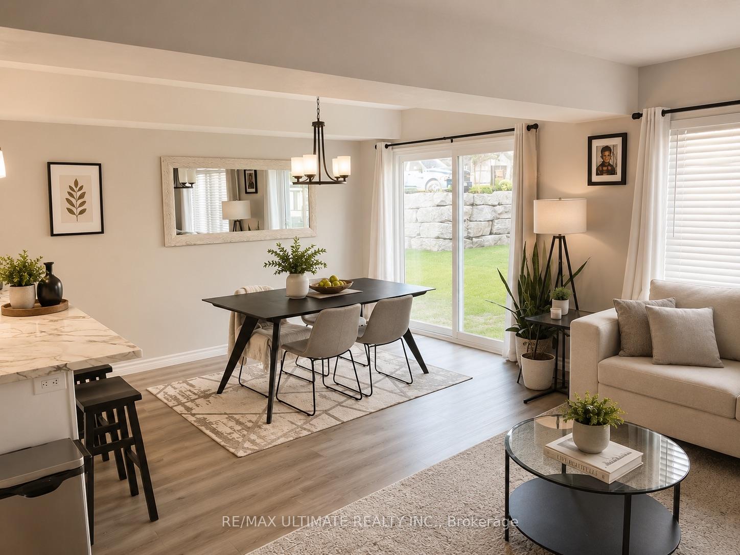 Photo 4 of 180 Head Street S, Norfolk, Simcoe — HOMEH