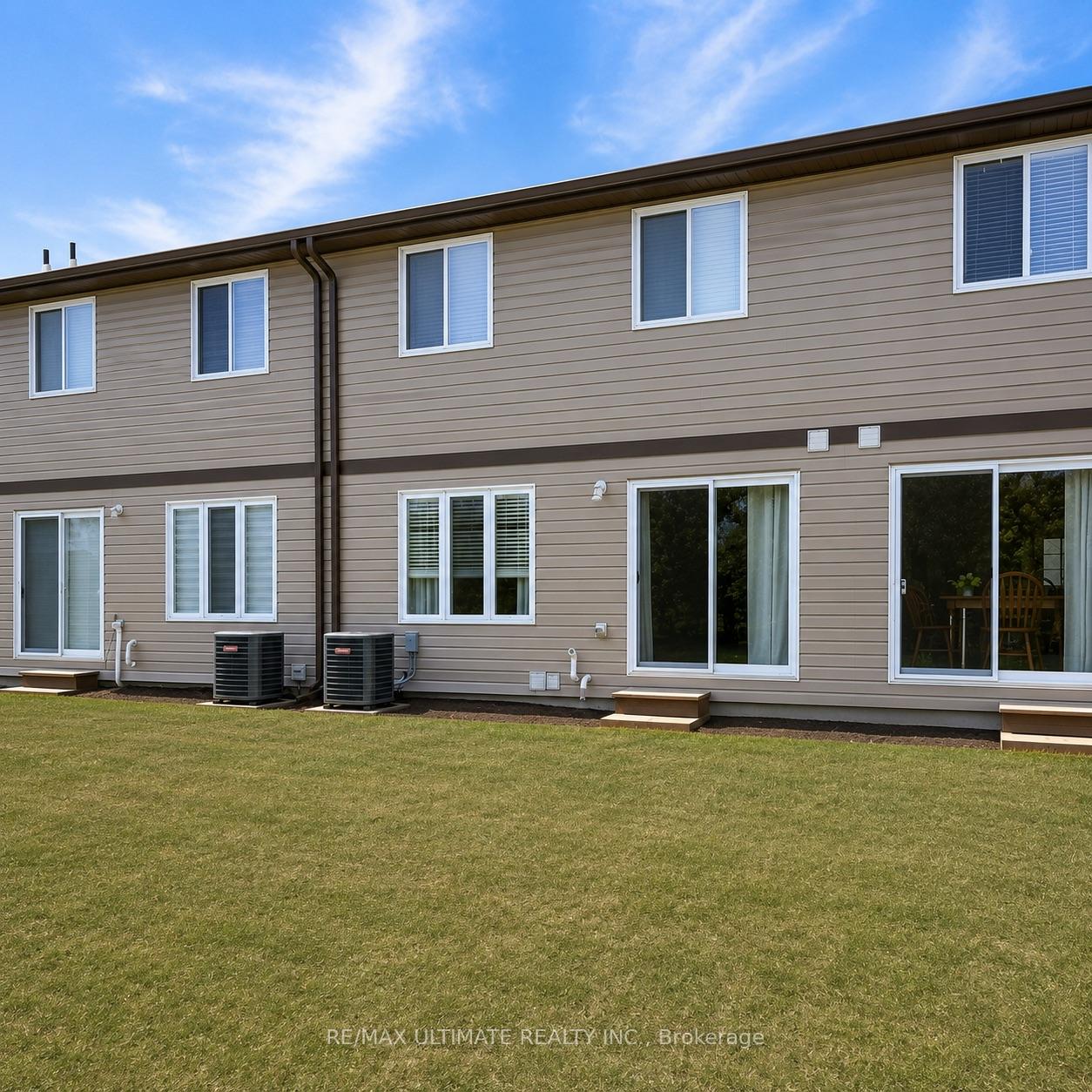 Photo 13 of 180 Head Street S, Norfolk, Simcoe — HOMEH