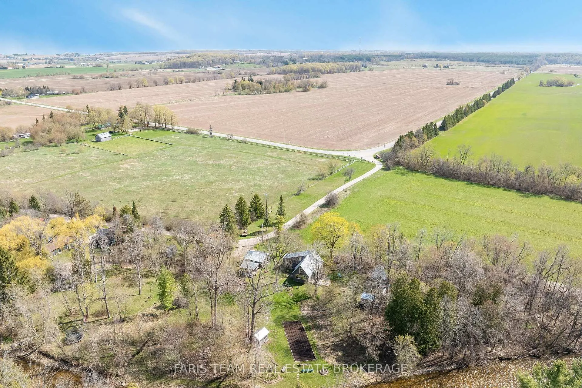 Photo 38 of 7237 6/7 Sideroad Nottawasaga, Clearview, Rural Clearview — HOMEH