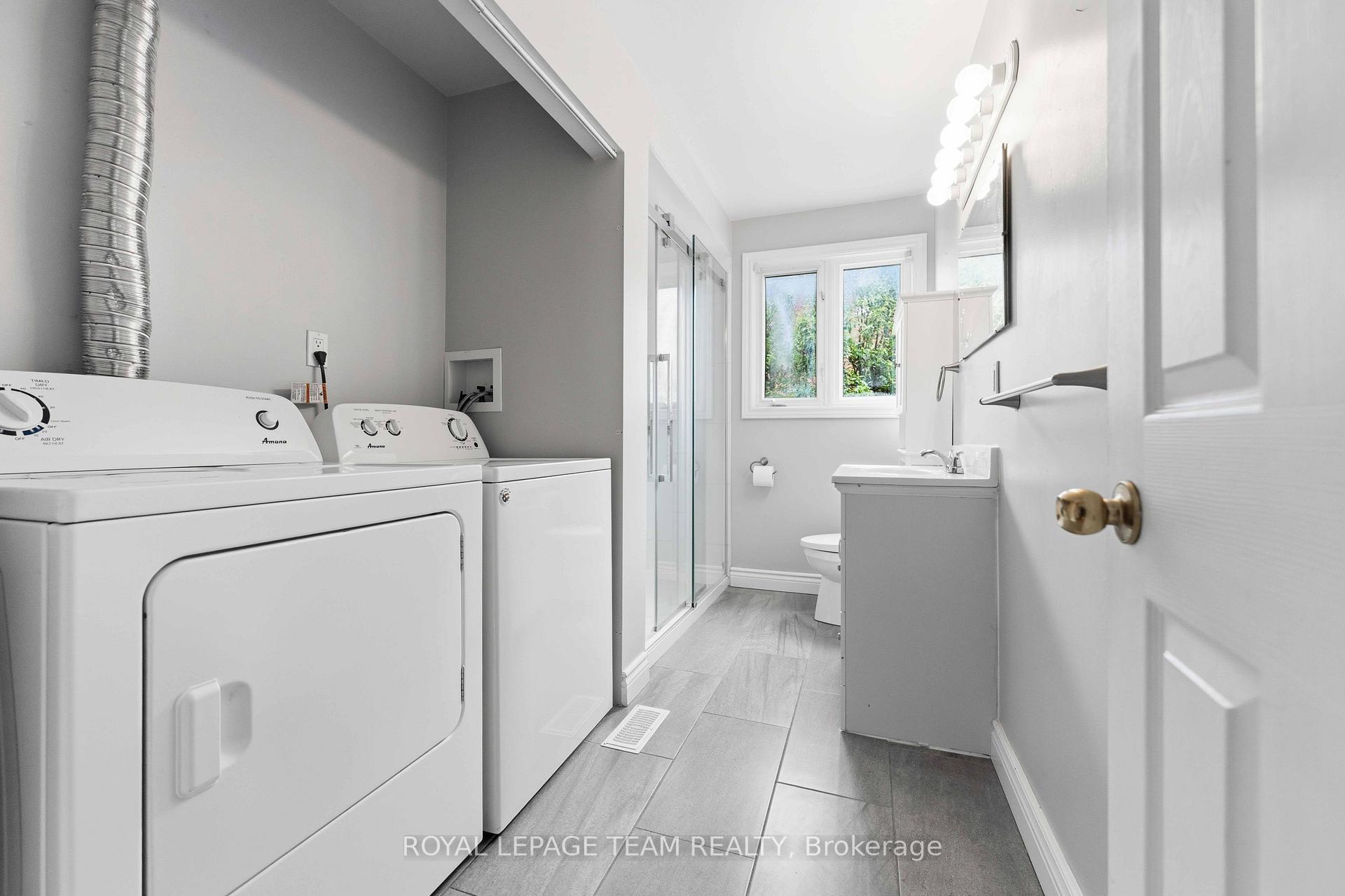 Photo 21 of 1197 Maitland Avenue, Ottawa, Copeland Park — HOMEH