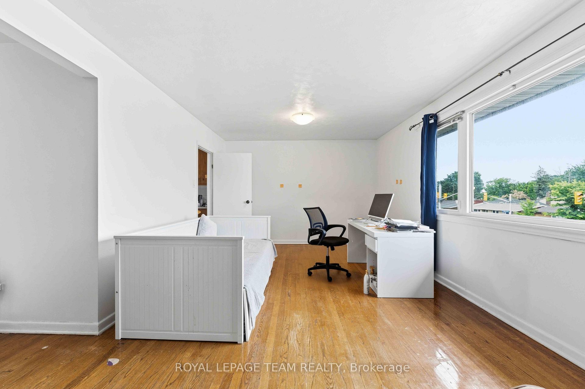 Photo 26 of 1197 Maitland Avenue, Ottawa, Copeland Park — HOMEH